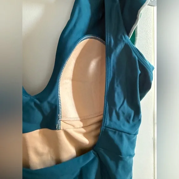 EUC Summersalt Ruffle Backflip Swimsuit, Seaglass & Seaweed, 8, MSRP $115 - Picture 9 of 12